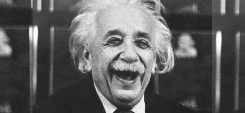День в истории | Эйнштейн: гуманист, почитатель Льва Толстого | Литературно